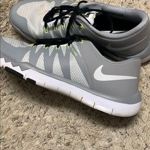 Men’s Nike Flywire shoes